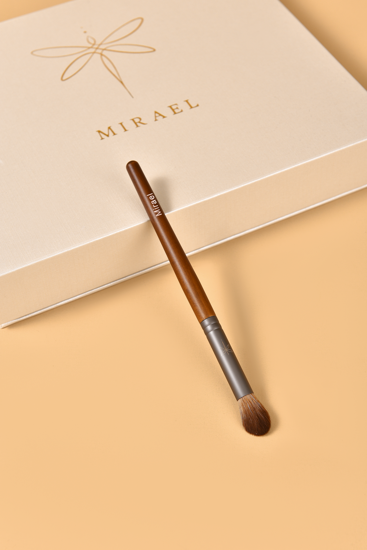 Mirael 104 Small Tapered Brush